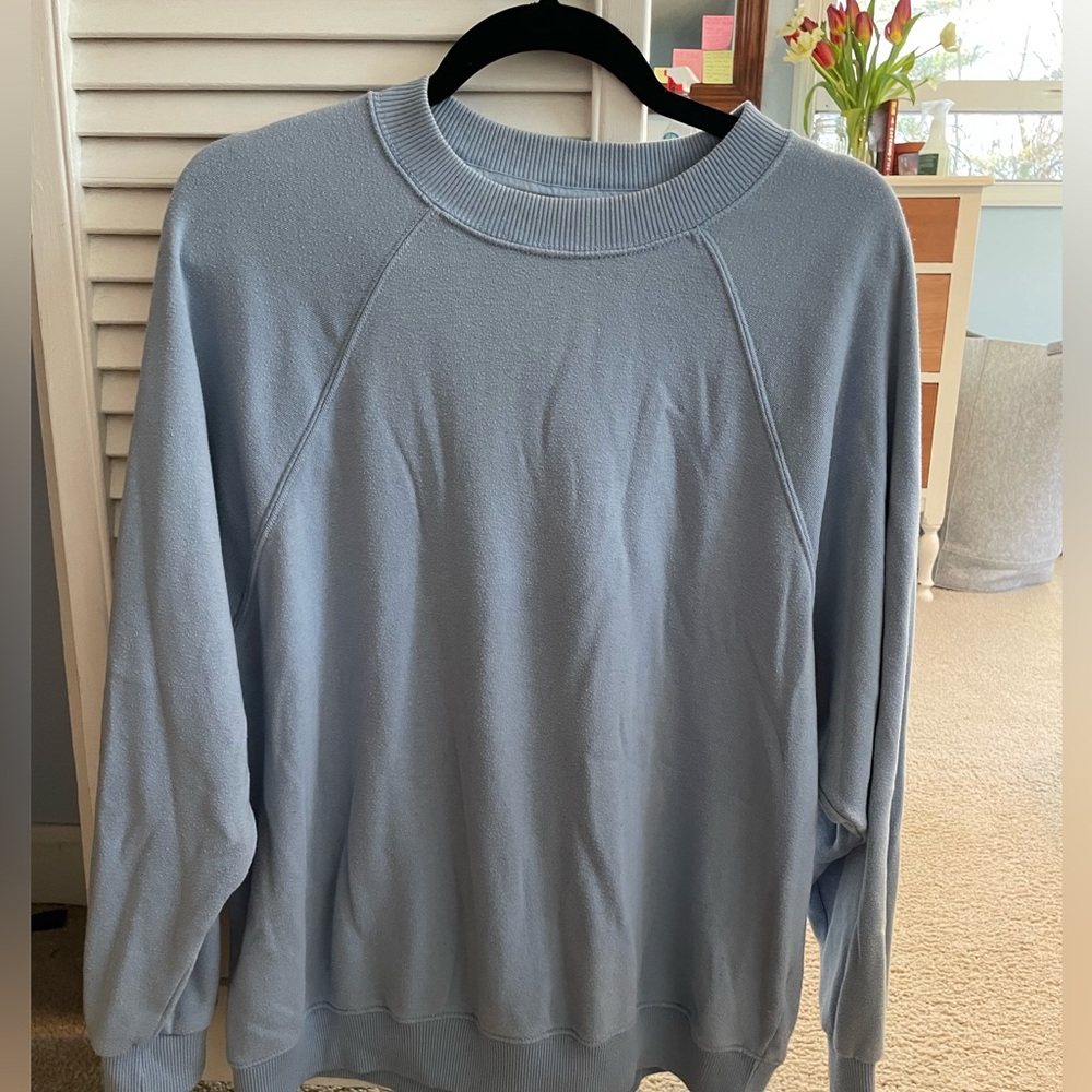 American Eagle Blue Crew Neck